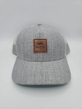 RVCA Gray And White Mesh Snapback Hat EUC